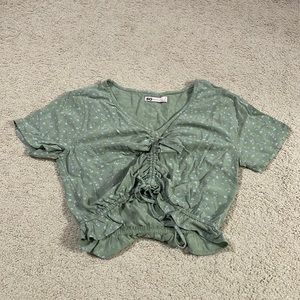 NWOT SO Floral Green Crop Top T-shirt